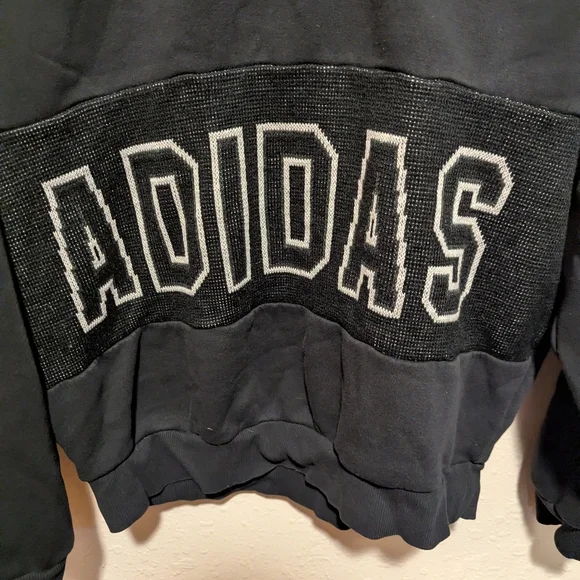 Adidas Women’s Black Spell-Out Sweatshirt Size Small Vneck Varsity - Picture 2 of 6